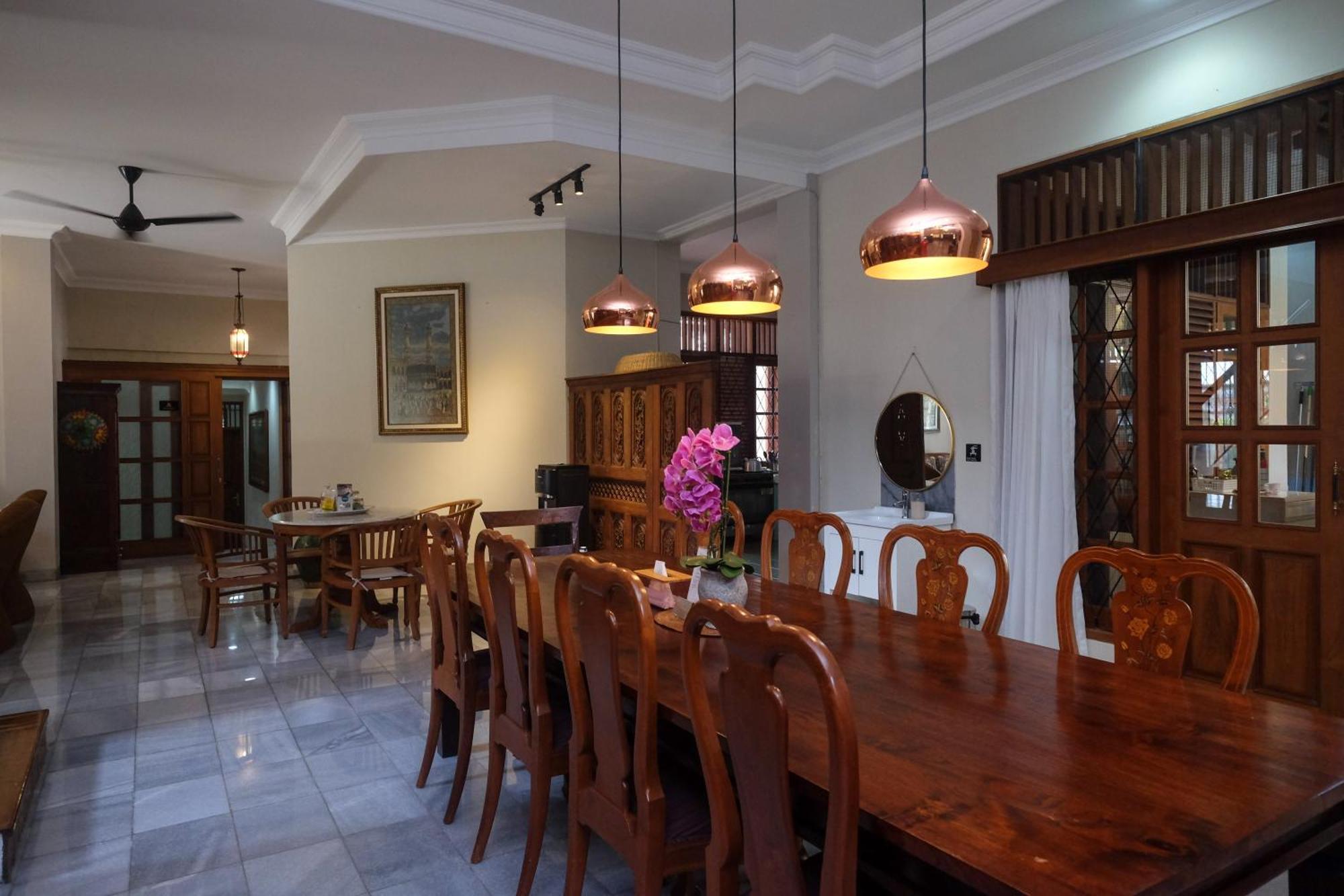Sareh Villa By The Lavana Semarang Exterior foto